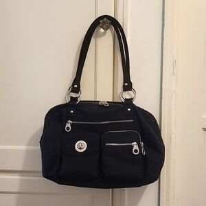 Baggalini black purse